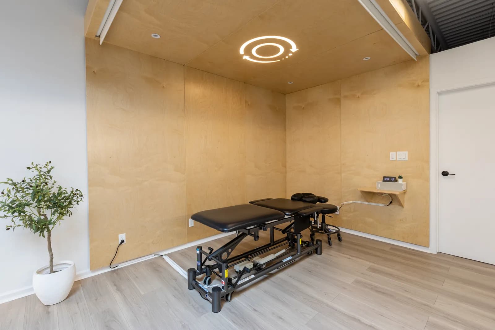 Private treatment room at PRE Therapy Richmond